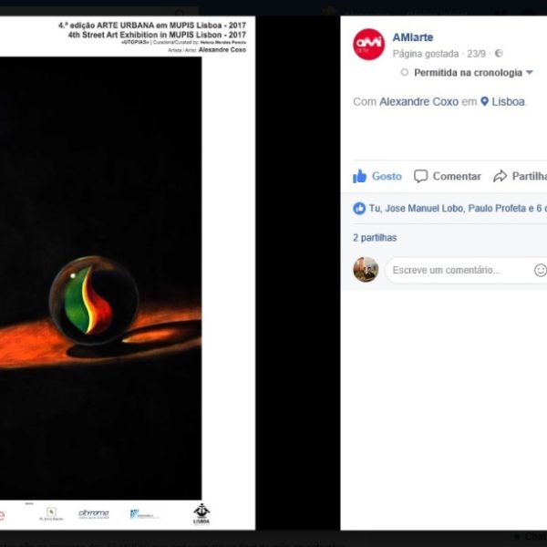 AMI: Mupi com uma pintura de Alexandre Coxo